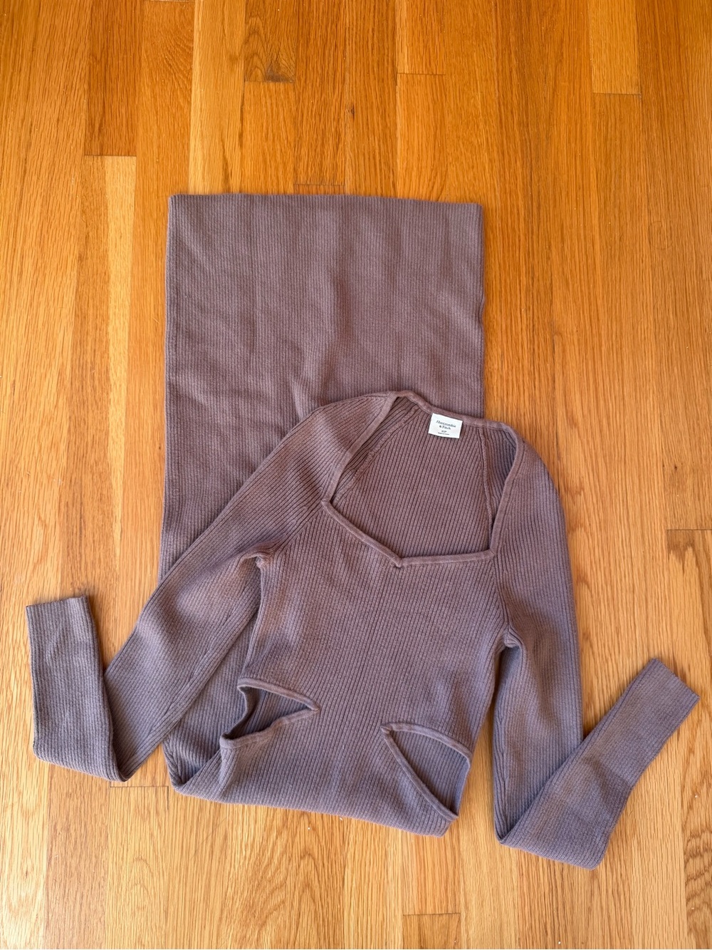 Abercrombie & Fitch Brown Ribbed Cutout Knit Midi Dress - Size XS